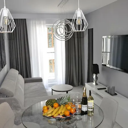 Apartmentsun White