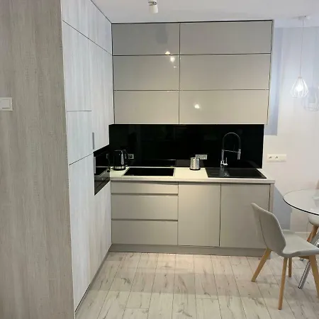 Apartmentsun White *